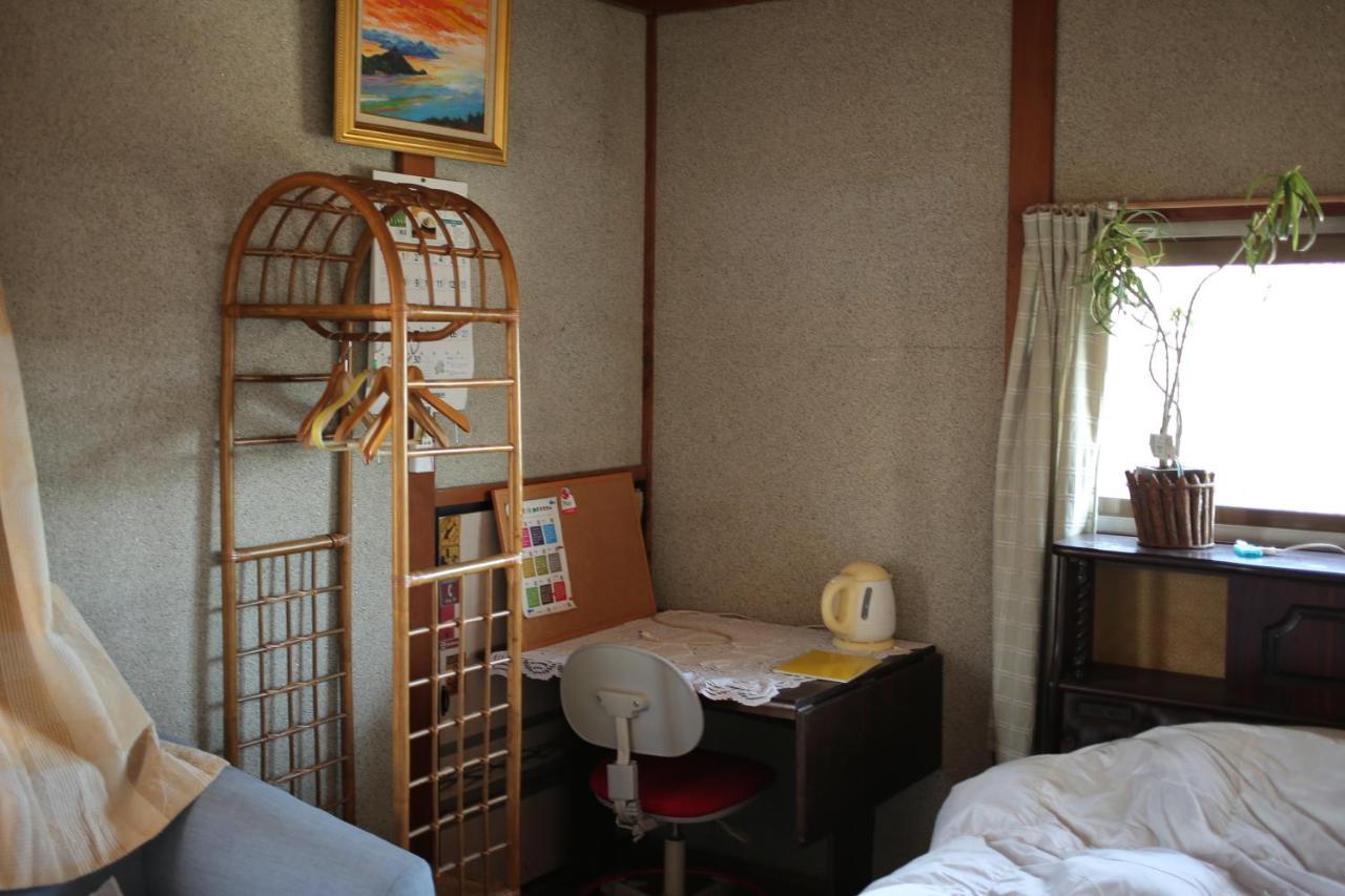 Hojo Suigun Youth Hostel Matsuyama  Exteriör bild